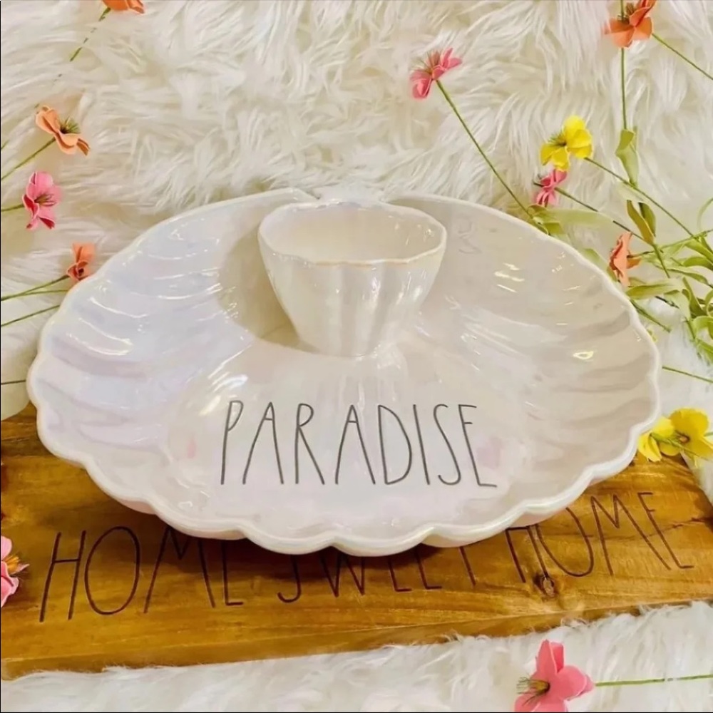 ♡Rae Dunn iridescent PARADISE seashell serving plate/ built in bowl! Rare! HTF!♡
